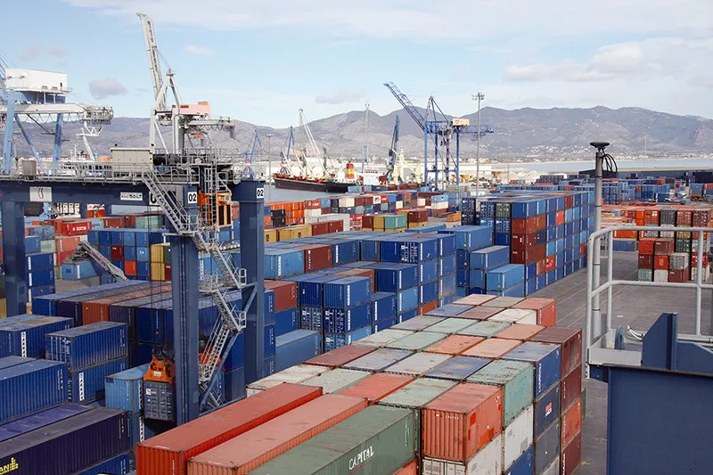 Cargo traffic through ports of general interest exceeds 373 million tonnes in the first eight months