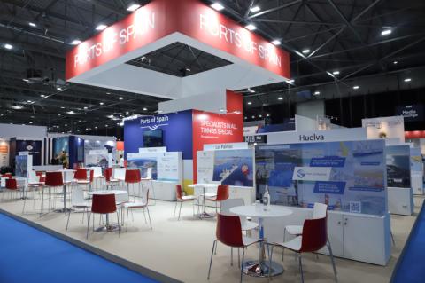 Los puertos españoles presentan en Breakbulk Europe sus fortalezas para impulsar los tráficos de carga especial stand en feria