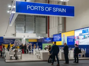 Los puertos españoles presentan su oferta de instalaciones y servicios en Fruit Logistica Berlín