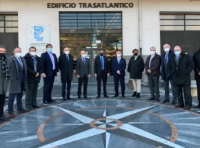 El presidente de Puertos del Estado visita el puerto de Pasaia y se reúne con la comunidad portuaria