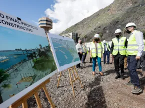 Las prácticas vinculadas a la Economía Azul atraen el interés del presidente de Puertos del Estado en su visita a la Autoridad Portuaria de Santa Cruz de Tenerife