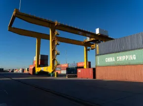 Adif entra en Puerto Seco para potenciar el Nodo Logístico de Madrid