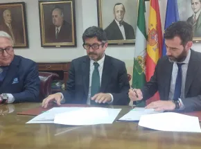 Acuerdan una carta de servicios para la colaboración en materia de ordenación, coordinación y control del tráfico marítimo y lucha contra la contaminación