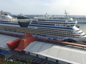 El tráfico de cruceristas por los puertos españoles creció un 75% con 6,1 millones de pasajeros hasta julio