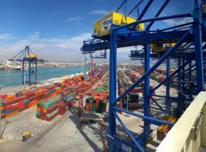 Foto de instalación portuaria